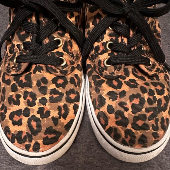 Faded Glory Cheetah Print Memory Foam Shoes - Picture 5 of 10